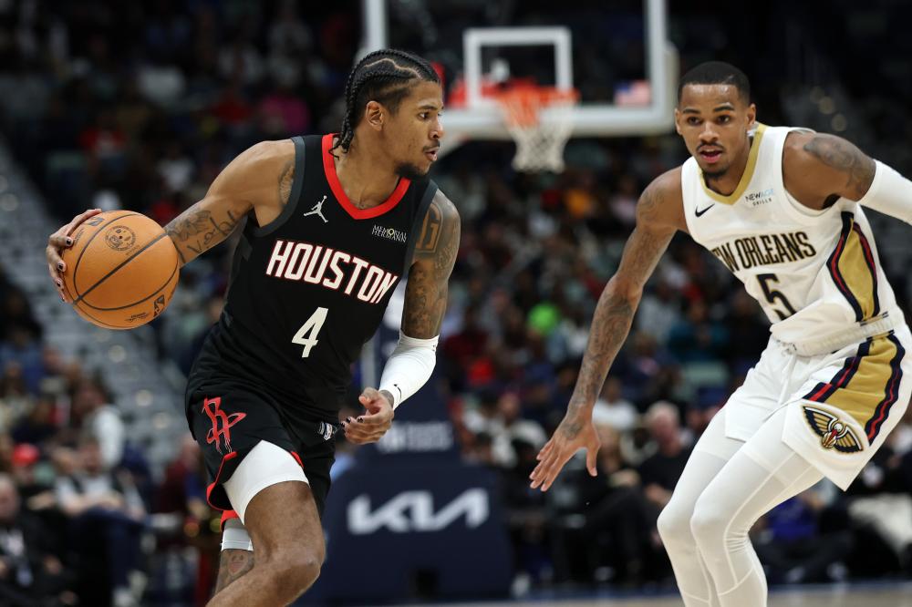 并可能迫使 并可能迫使