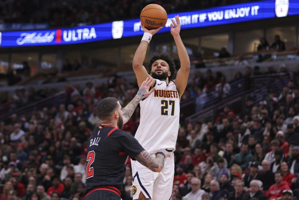 在比赛初期 在比赛初期