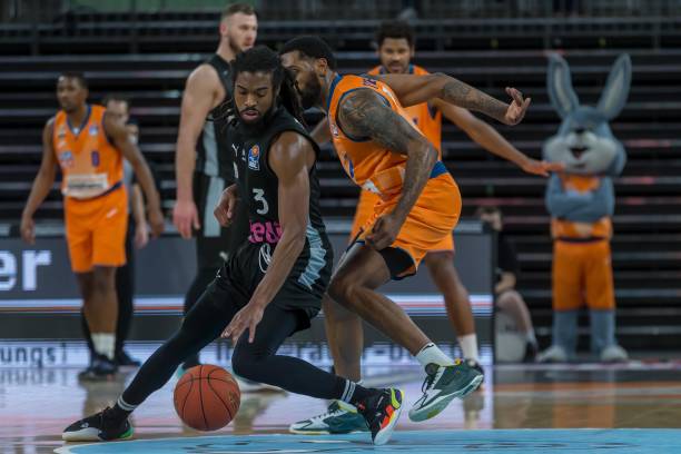 样的强强对 样的强强对