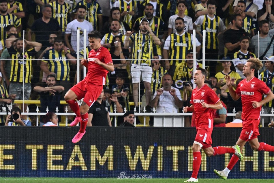 赢得游泳世 赢得游泳世